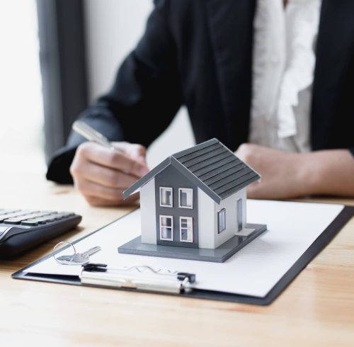 is-it-a-good-time-to-buy-a-house-in-okotoks is-it-a-good-time-to-buy-a-house-in-okotoks